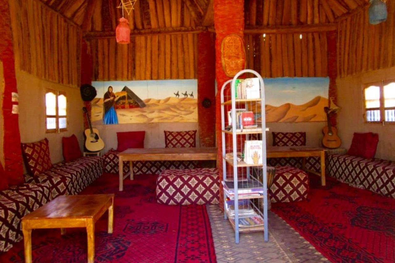 Hotel Chez Madani à M'Hamid El Ghizlane Extérieur photo
